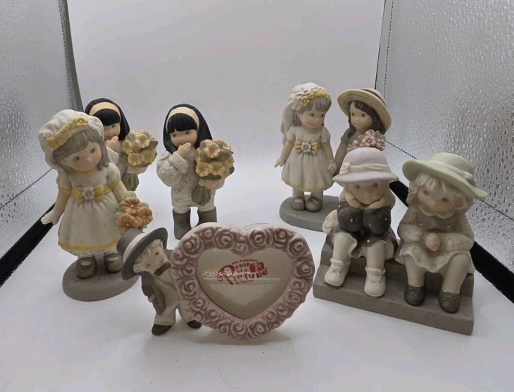 Kim Anderson Pretty As A Picture Enesco Figurine Lot 7 Pieces + Heart Photo...